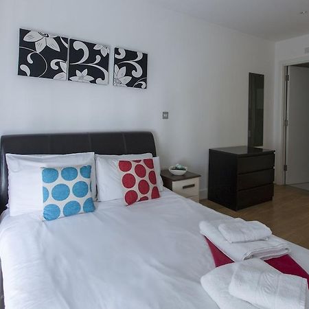 Times Square Serviced Apartments Londra Exterior foto
