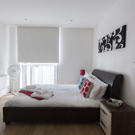 Times Square Serviced Apartments Londra Exterior foto