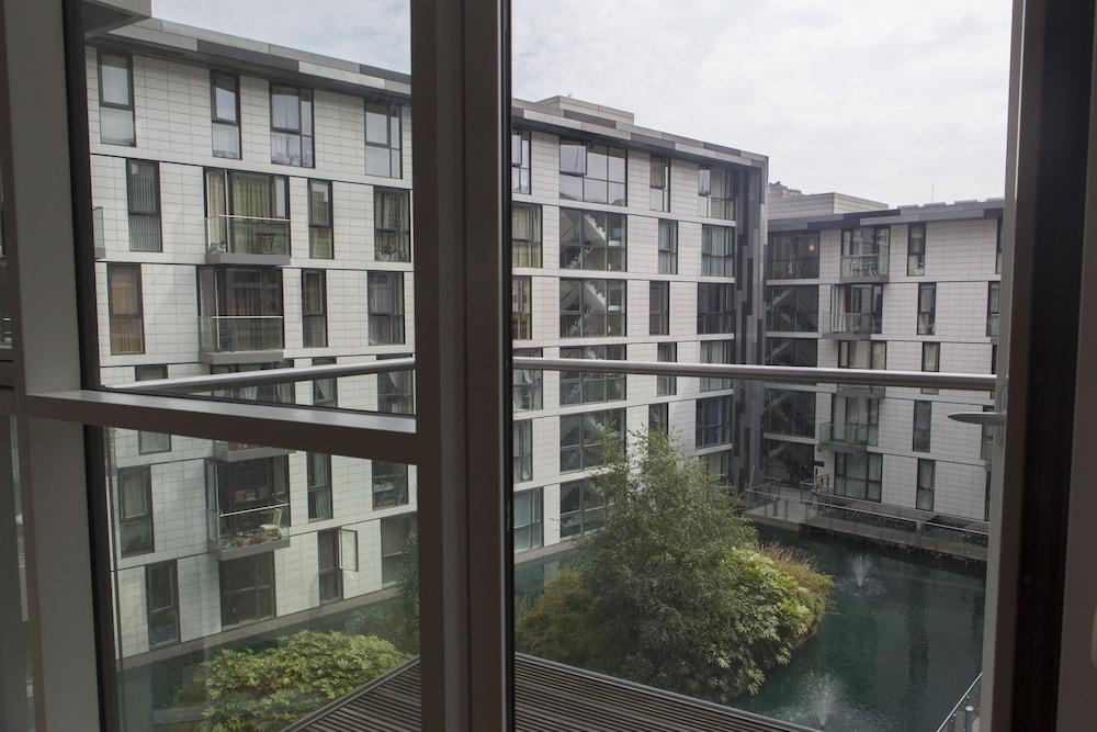 Times Square Serviced Apartments Londra Exterior foto